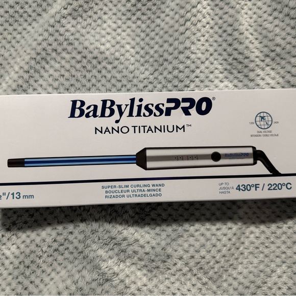 ** SOLD** BaBylissPRO® Nano Titanium™ Ultra-Slim 1/2" Curling Wand - Picture 9 of 11